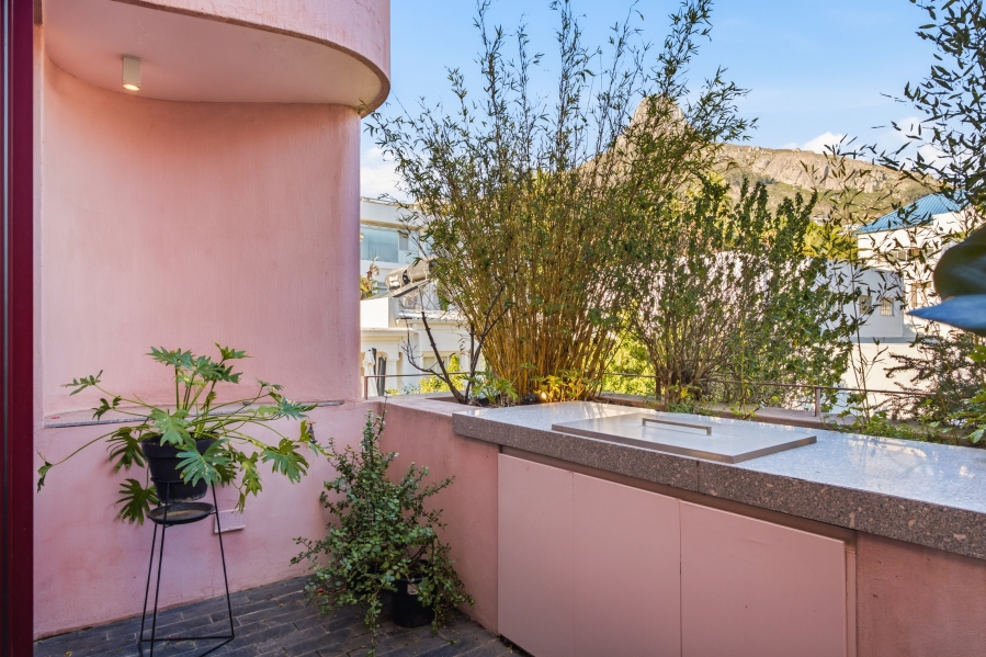 To Let 1 Bedroom Property for Rent in Fresnaye Western Cape